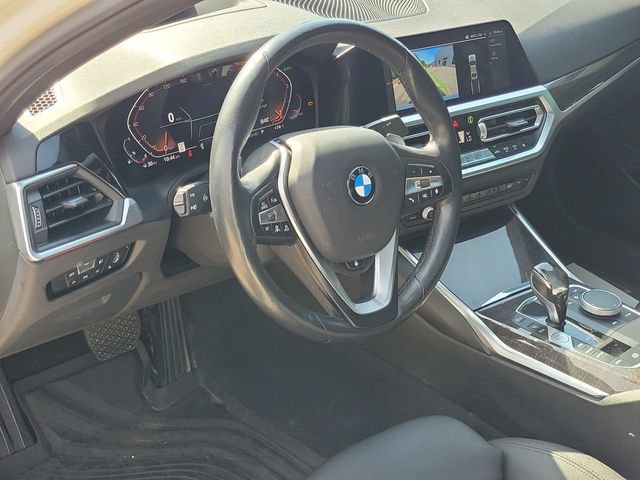 Used 2021 BMW 330i xDrive Sedan w/ Premium Package AWD/4WD image 11