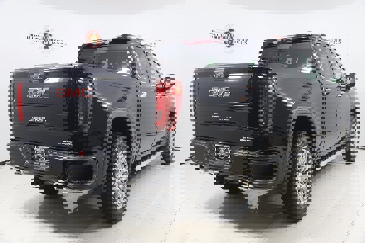 Used 2023 GMC Sierra 1500 Denali image 3