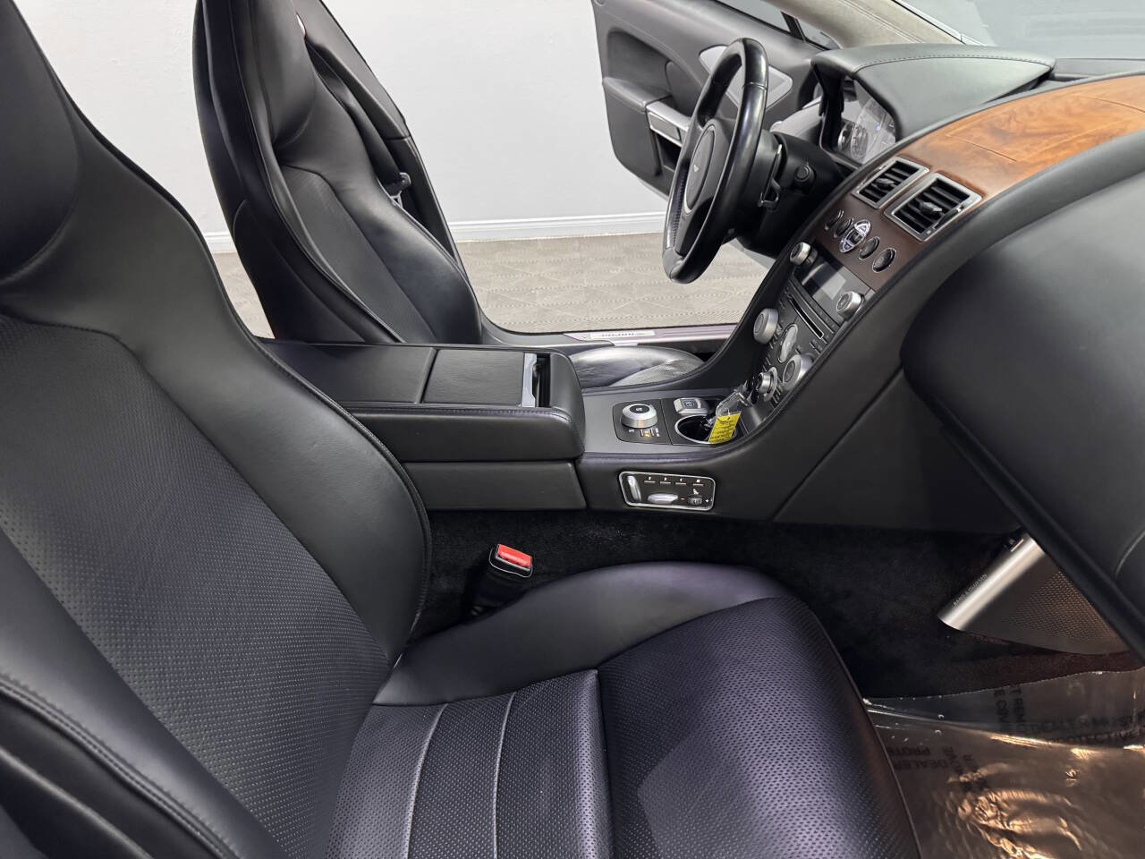 Used 2011 Aston Martin Rapide image 51