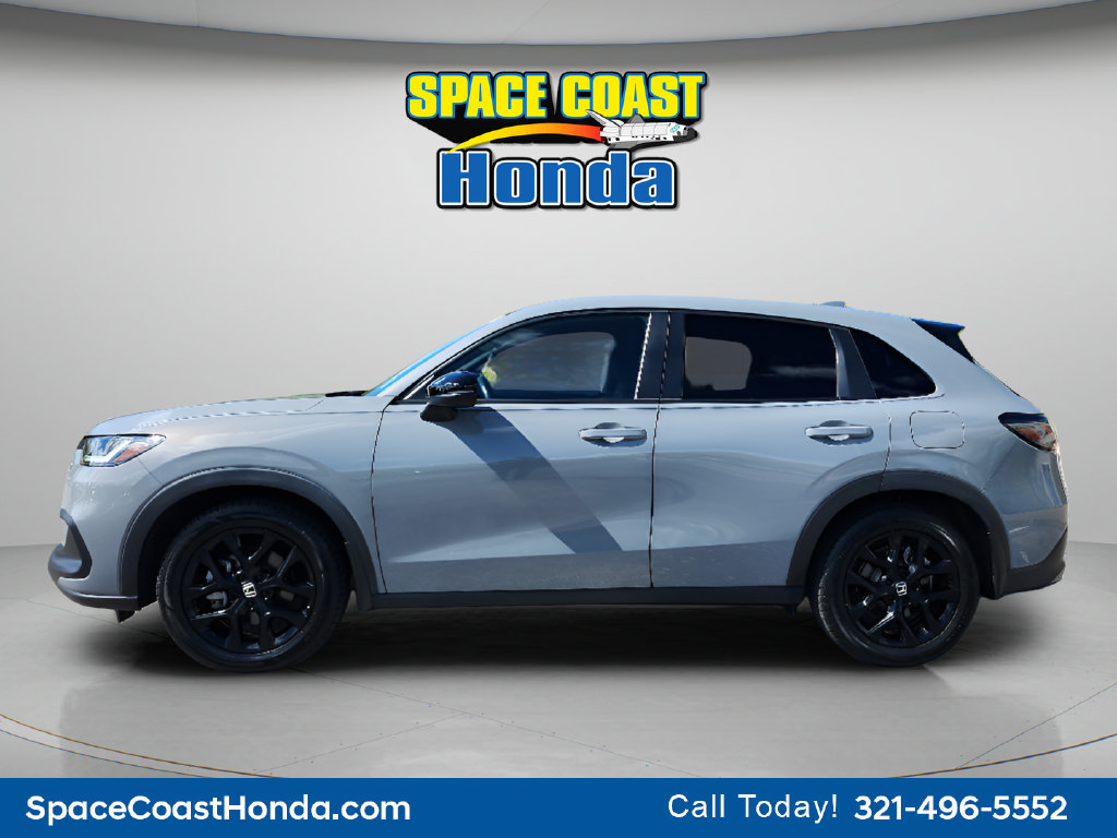 Used 2025 Honda HR-V Sport image 8