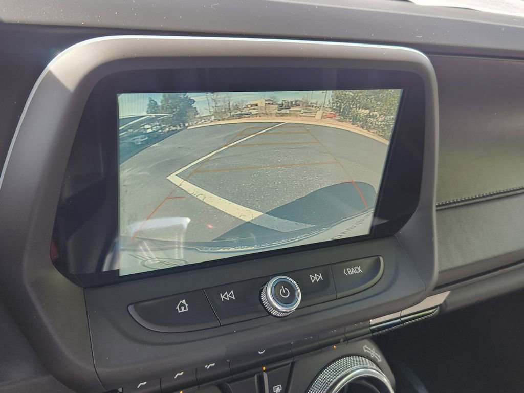 Used 2018 Chevrolet Camaro SS image 22