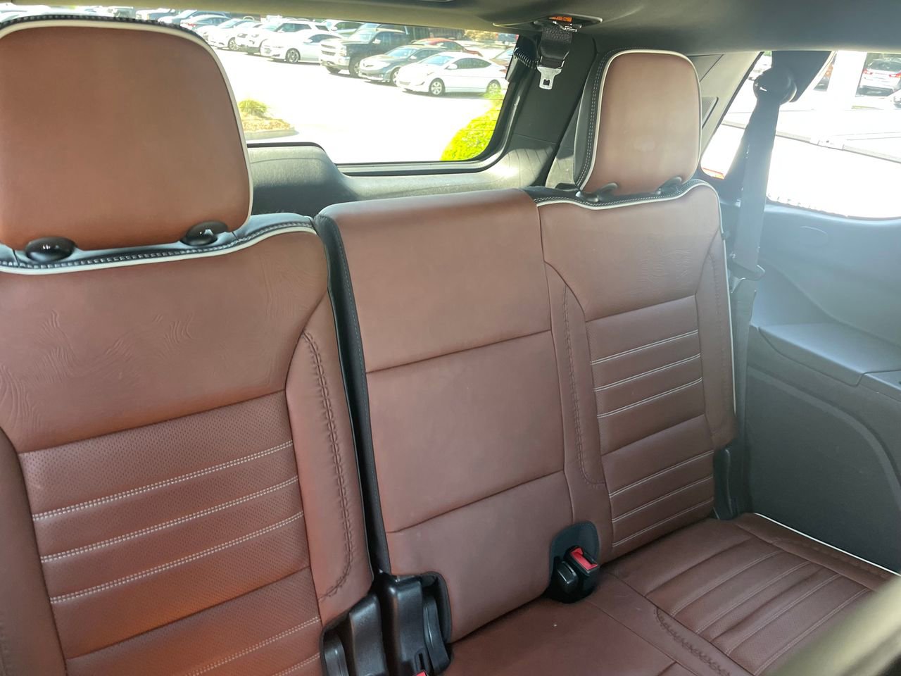 Used 2023 GMC Yukon Denali Ultimate AWD/4WD image 22