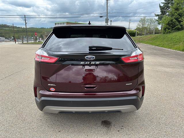 Certified 2024 Ford Edge SEL w/ Convenience Package AWD/4WD image 3