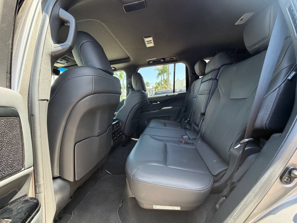 Used 2023 Lexus LX 600 4WD w/ Interior Upgrade Package image 14