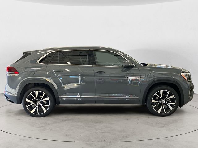 New 2026 Volkswagen Atlas Cross Sport SEL Premium R-Line image 7