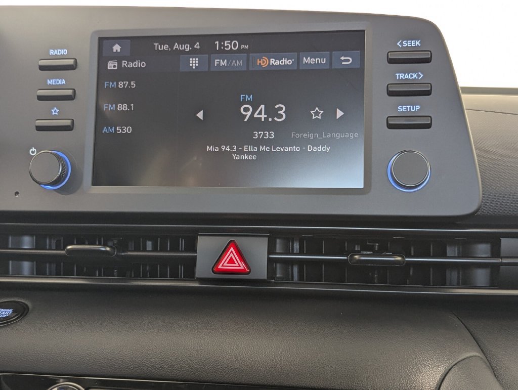 New 2026 Hyundai Elantra SEL Sport FWD image 18