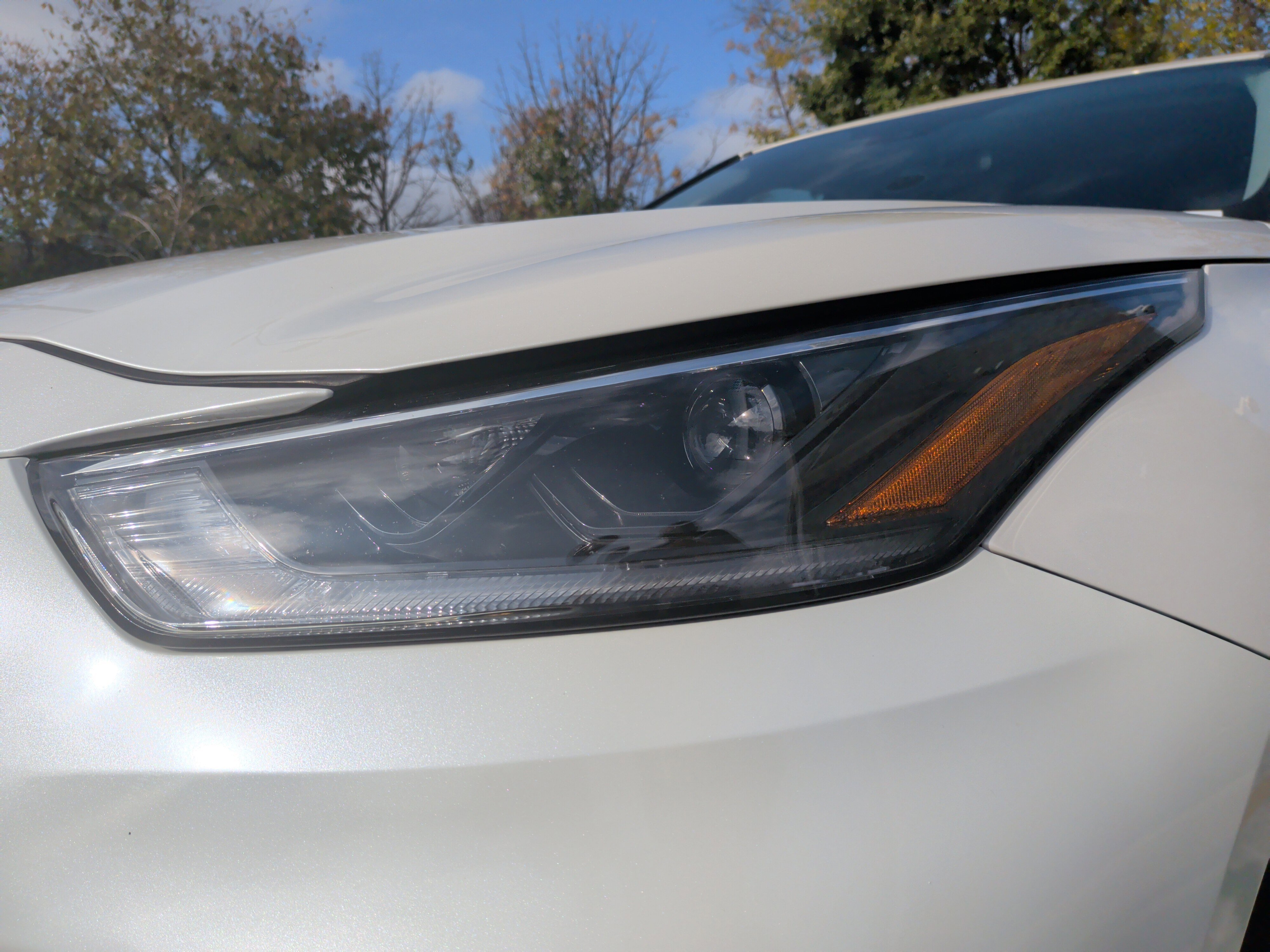 Used 2021 Toyota Highlander LE image 6