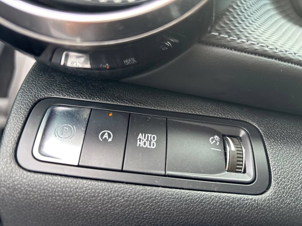 Used 2026 Chevrolet Equinox LT w/ Convenience Package II FWD image 14