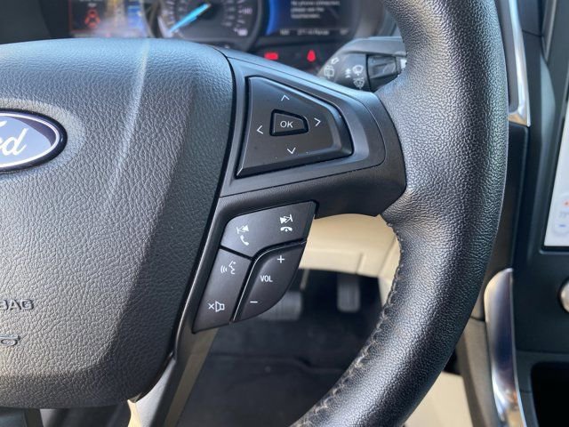 Used 2022 Ford Edge Titanium image 40