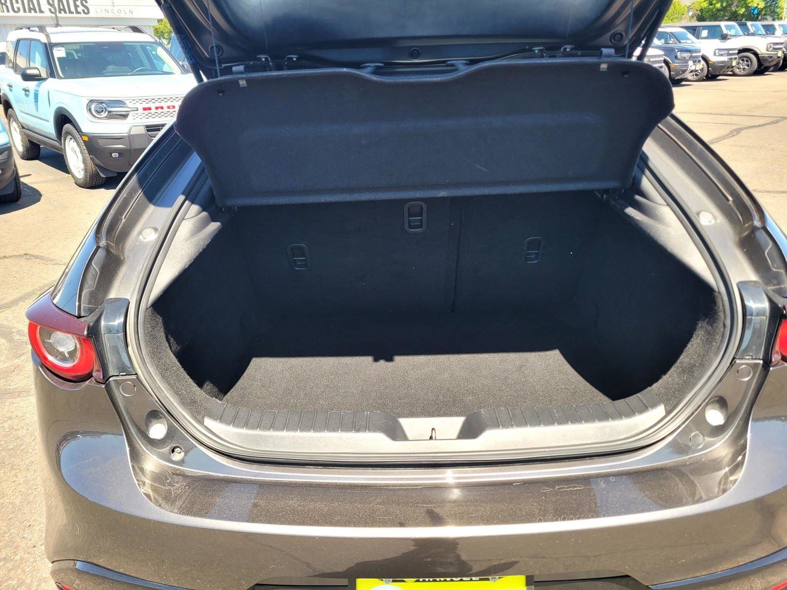 Used 2024 MAZDA MAZDA3 s FWD image 35