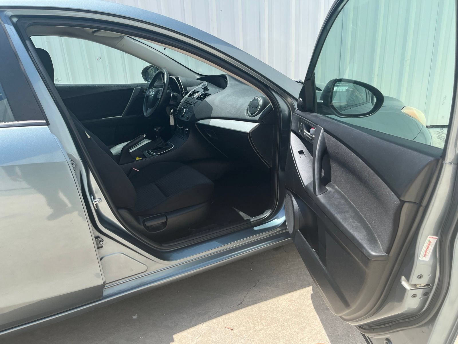 Used 2012 MAZDA MAZDA3 i Touring FWD image 15