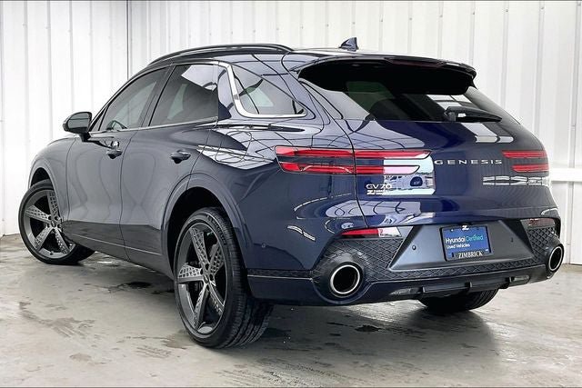 Used 2025 Genesis GV70 3.5T Sport w/ Sport Advanced Package AWD/4WD image 11