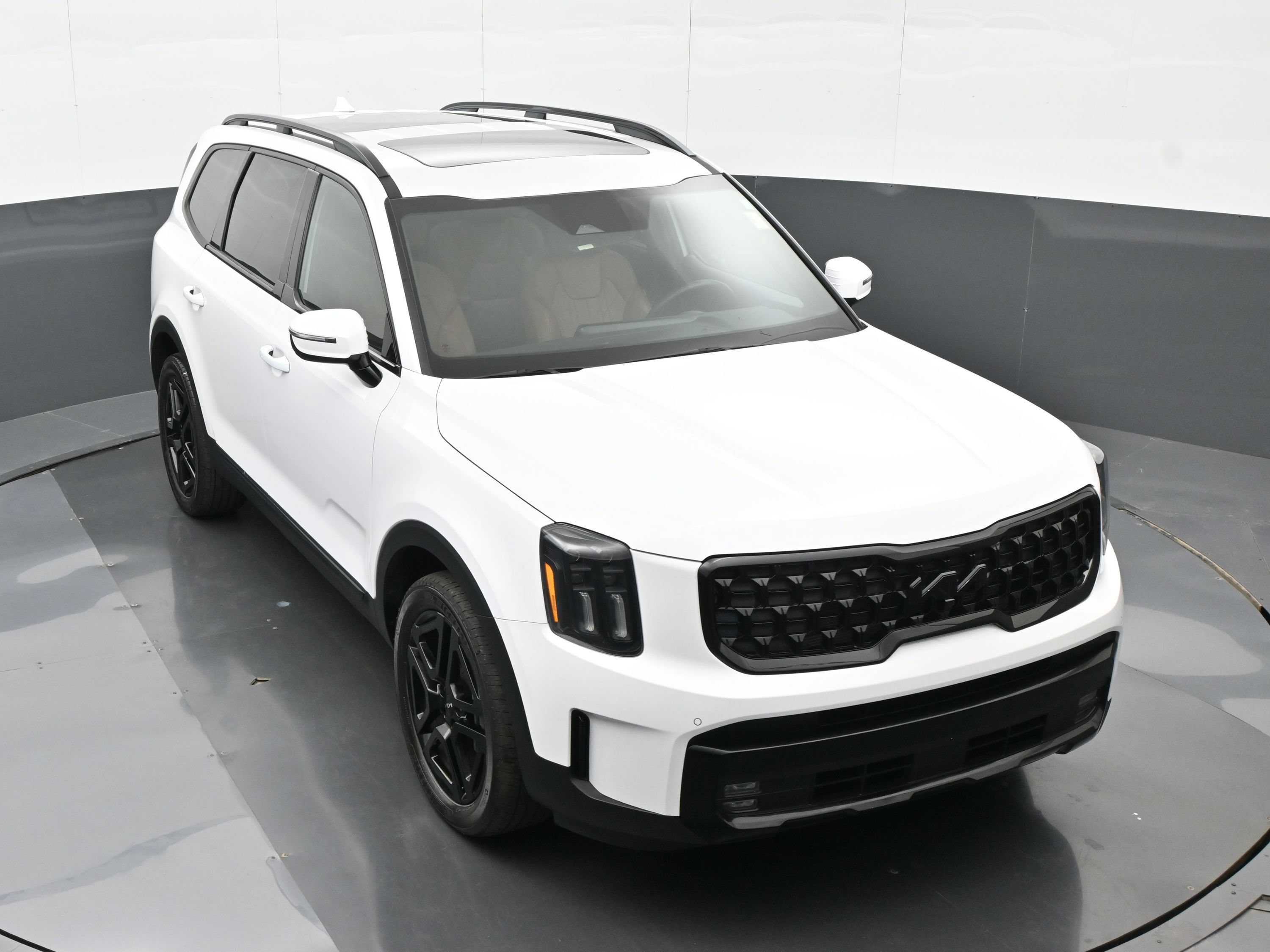 Used 2024 Kia Telluride SX X-Line AWD/4WD image 34