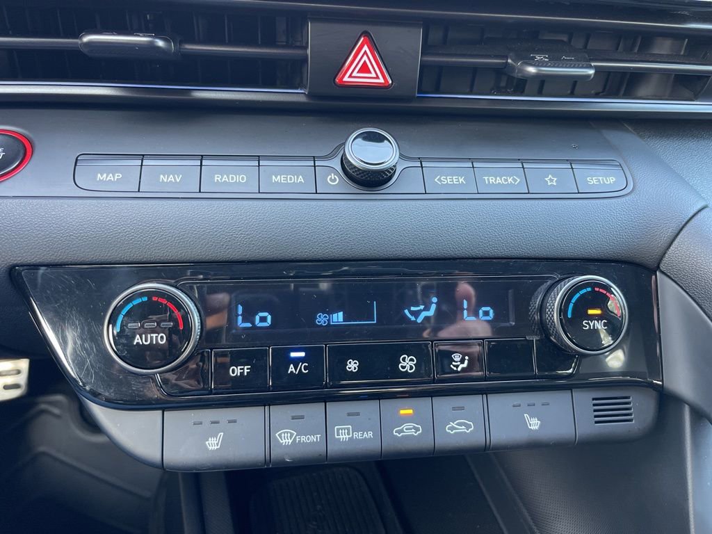 Certified 2025 Hyundai Elantra N Line image 12