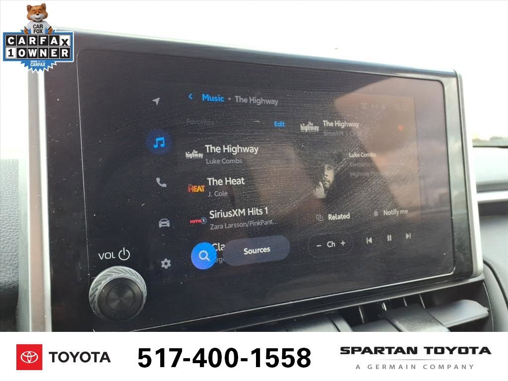 Used 2025 Toyota RAV4 XLE AWD/4WD image 21