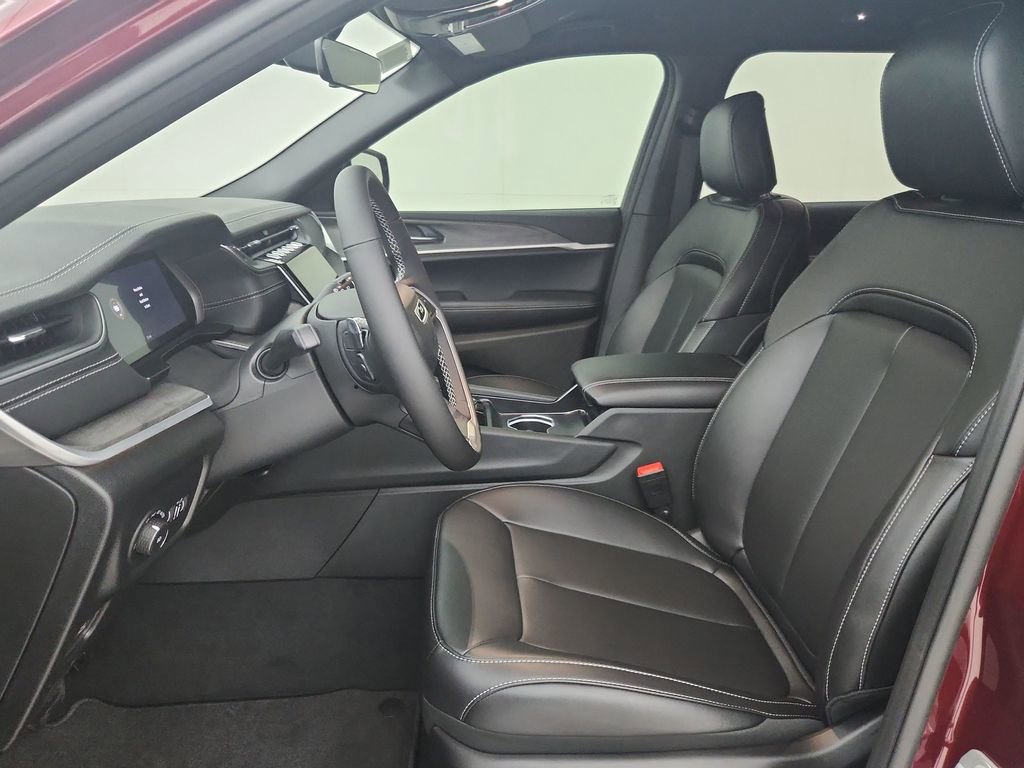 New 2025 Jeep Grand Cherokee L Limited image 19