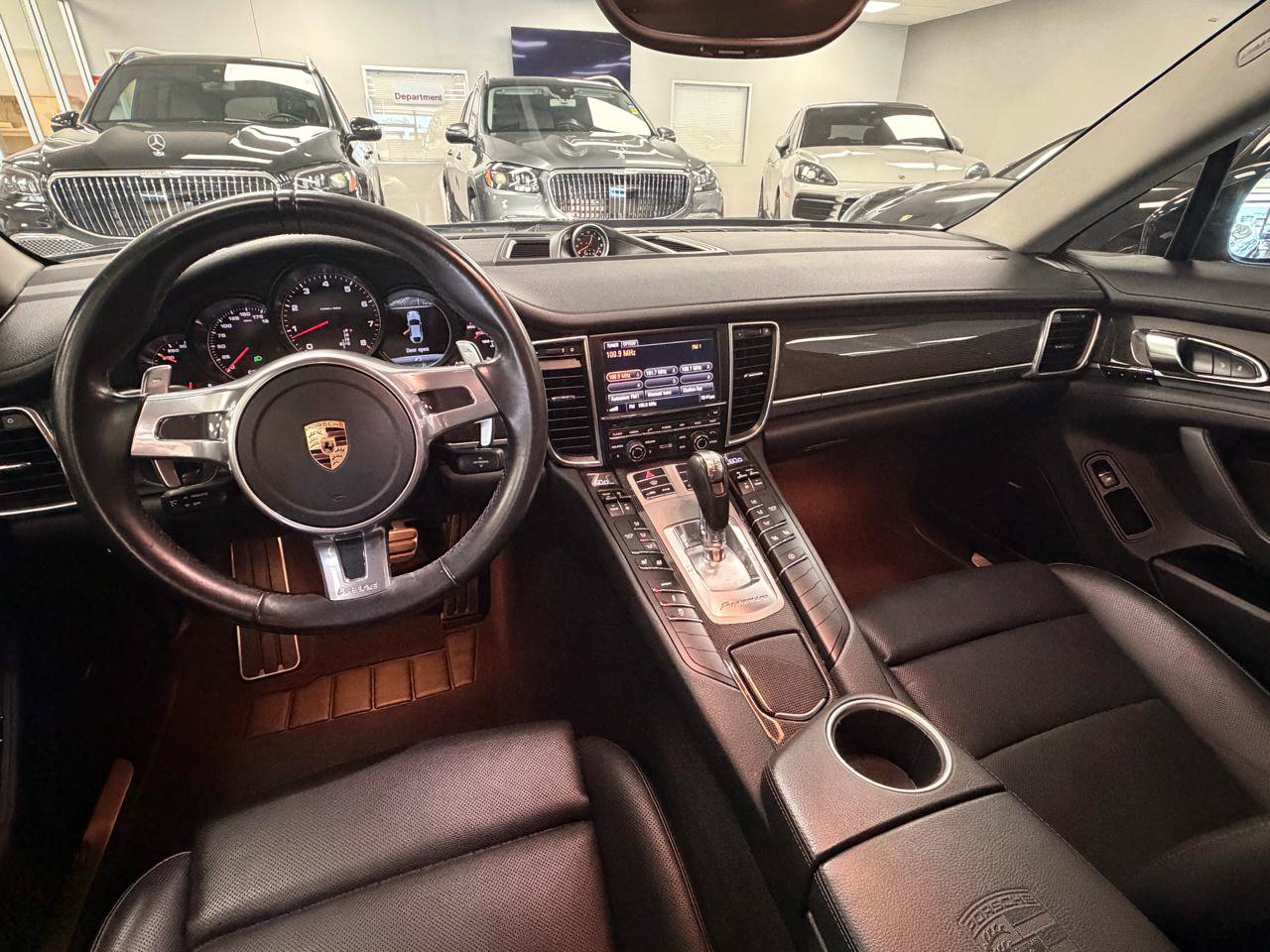 Used 2016 Porsche Panamera 4 AWD/4WD image 49
