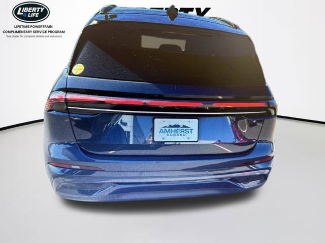 Used 2024 Lincoln Nautilus Reserve w/ Equipment Group 202A AWD/4WD image 9