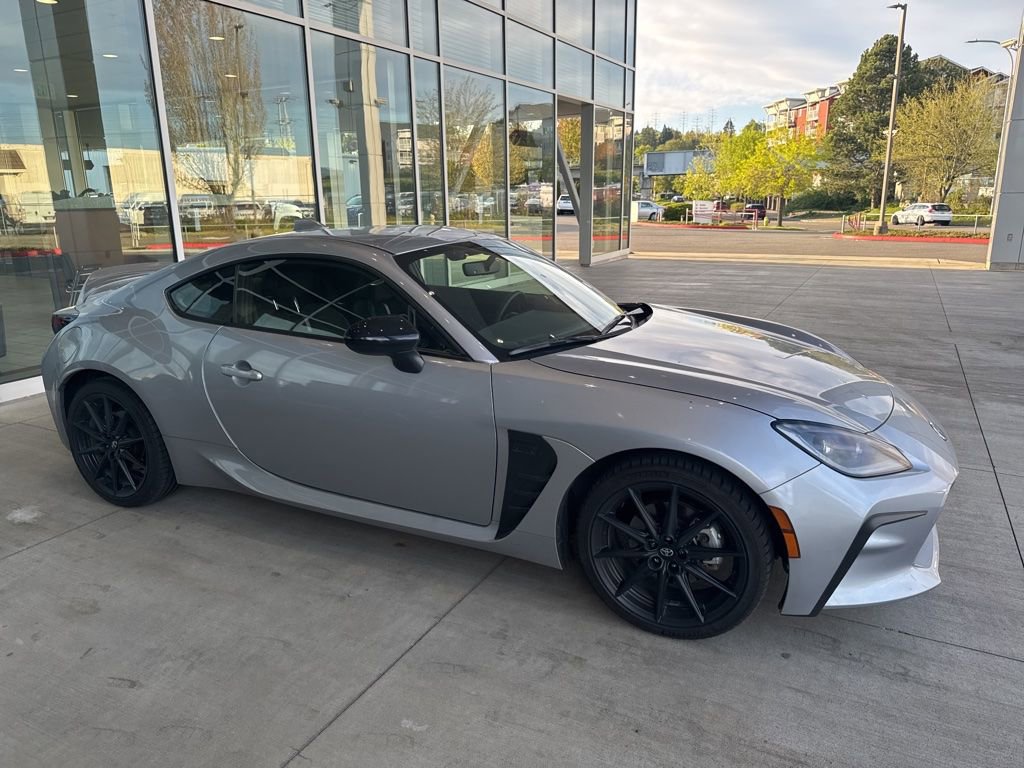 Certified 2025 Toyota GR86 Premium RWD image 1