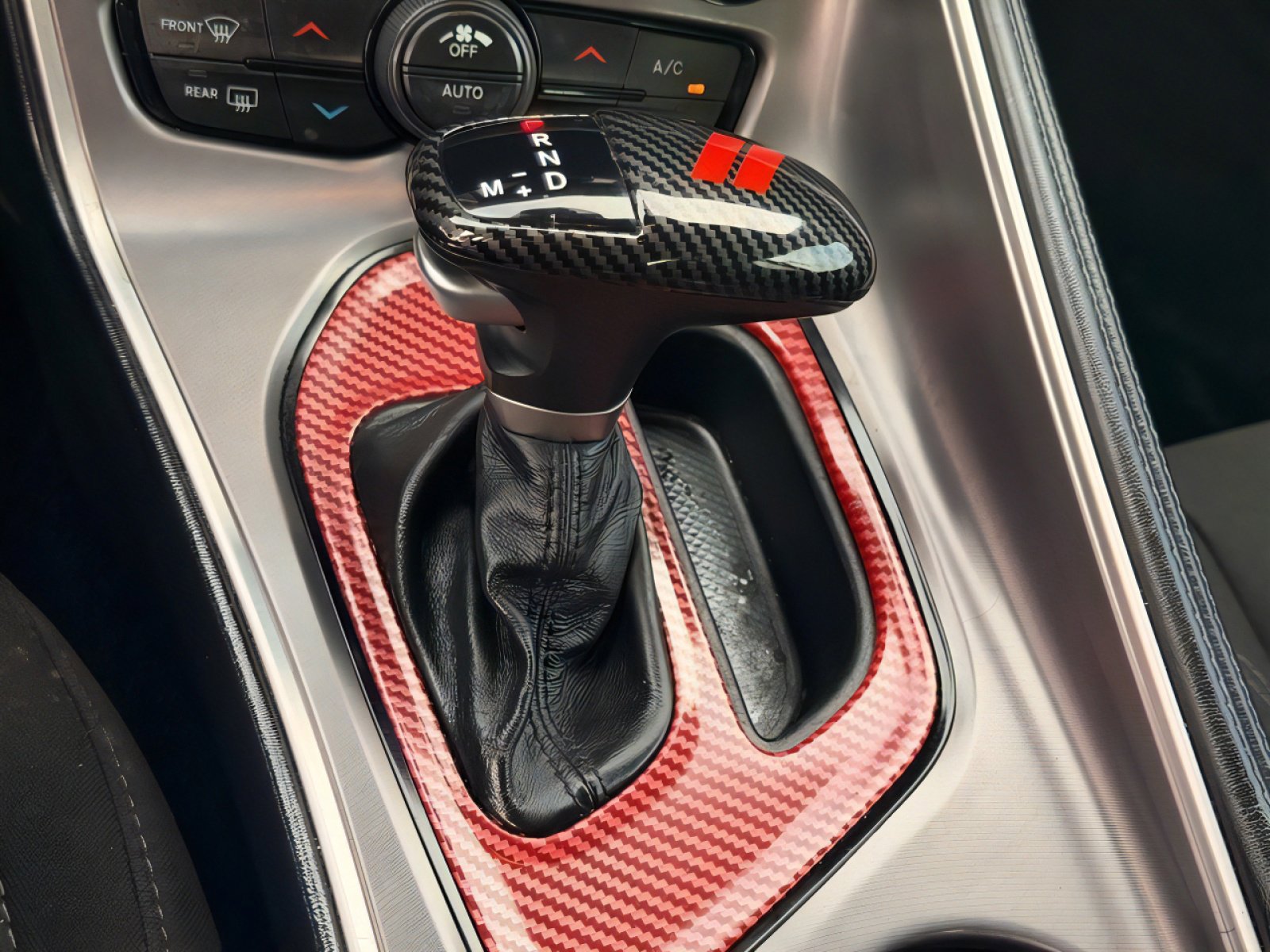 Used 2021 Dodge Challenger SXT w/ Blacktop Package image 28