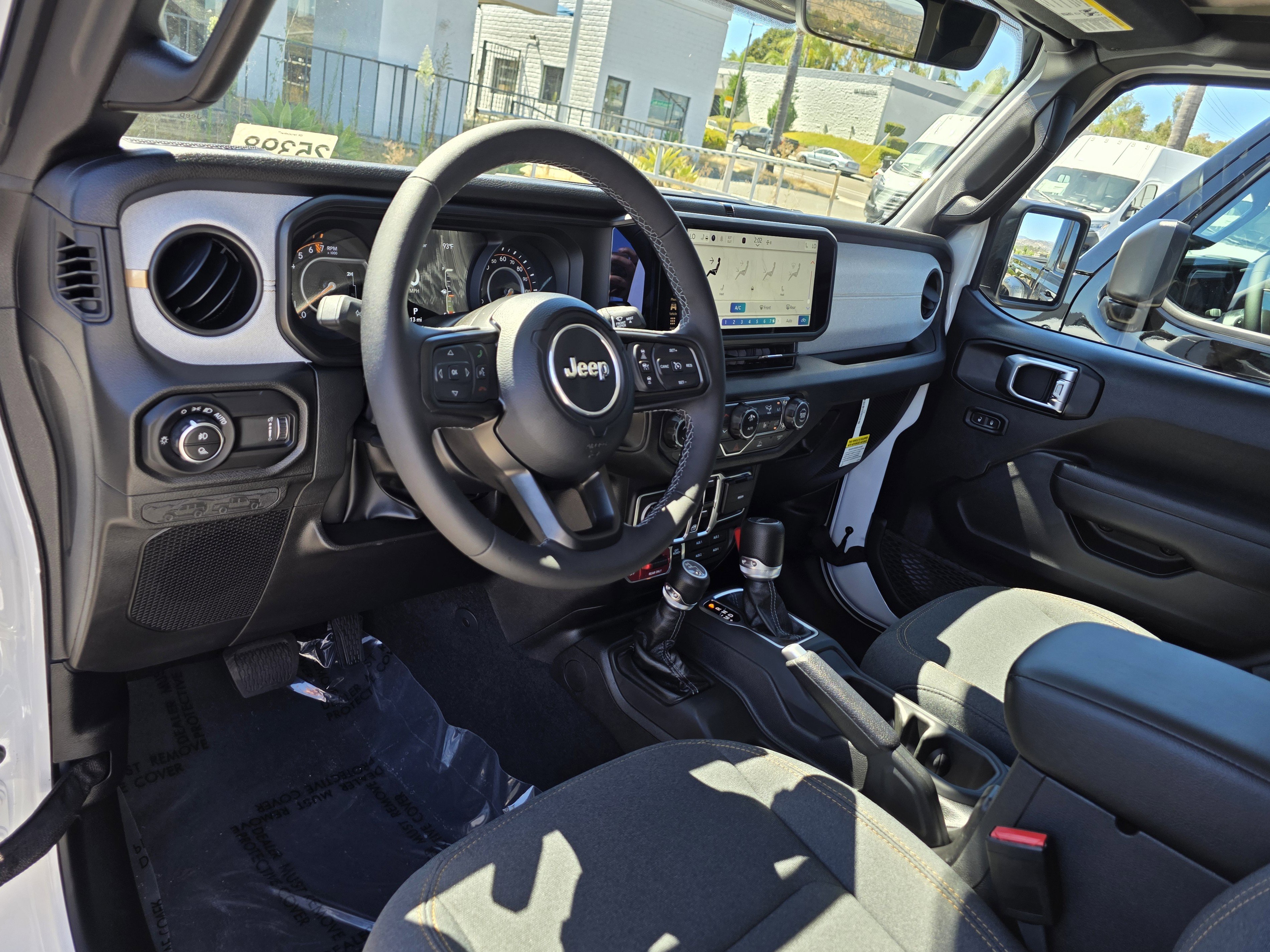 New 2025 Jeep Gladiator Willys image 9