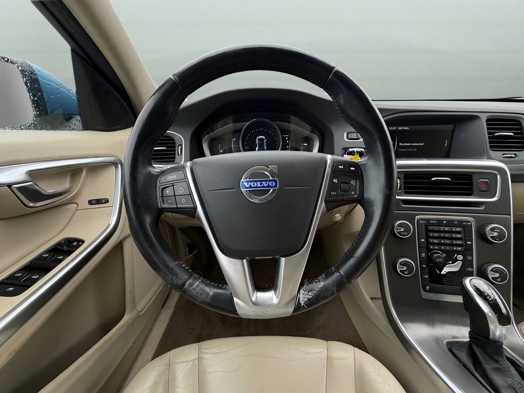 Used 2015 Volvo V60 T5 Premier Plus image 13