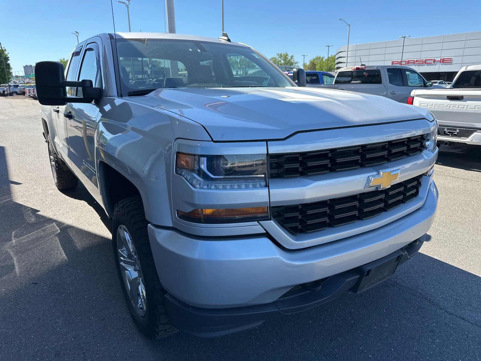 Used 2019 Chevrolet Silverado 1500 Custom w/ Custom Convenience Package AWD/4WD image 3