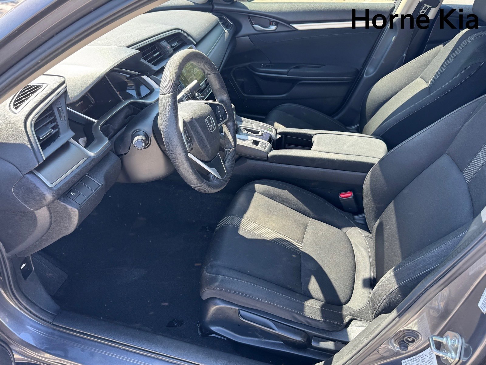 Used 2018 Honda Civic EX image 9