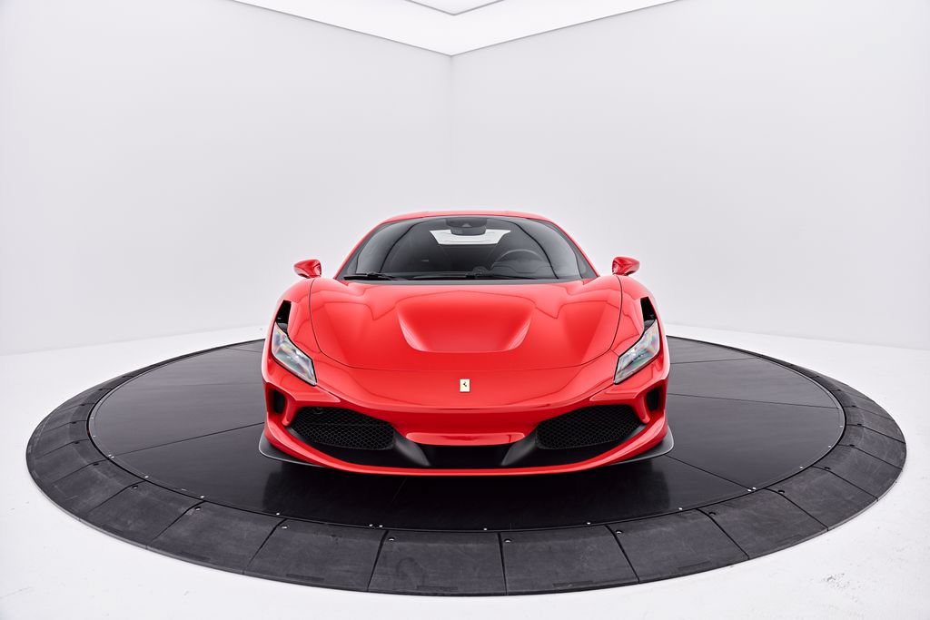 Used 2020 Ferrari F8 Tributo RWD image 19