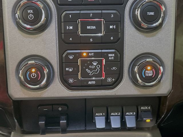 Used 2014 Ford F250 Platinum AWD/4WD image 17