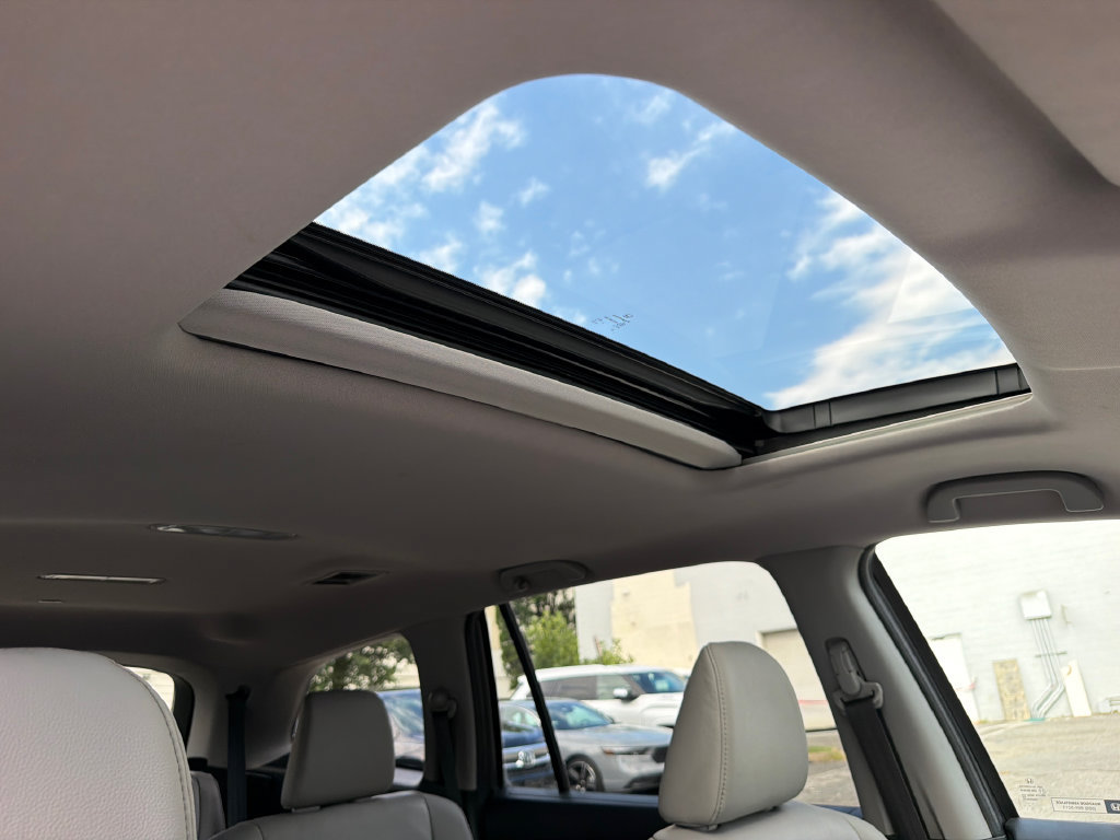 Used 2017 Honda Pilot EX-L image 13