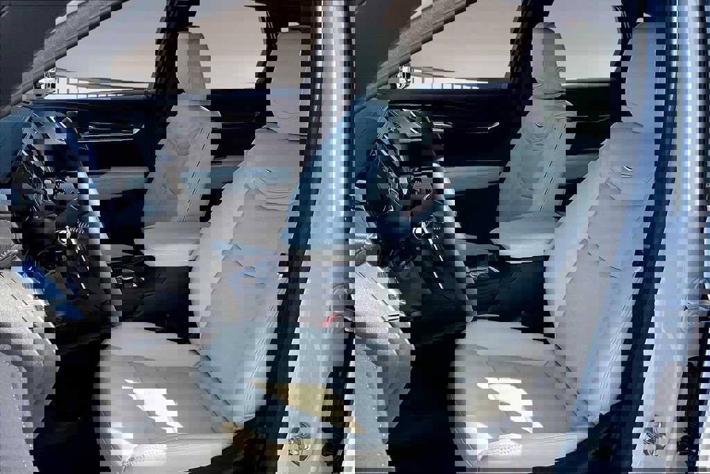 New 2025 Cadillac XT5 Sportv w/ LPO, Red Accent Package image 9