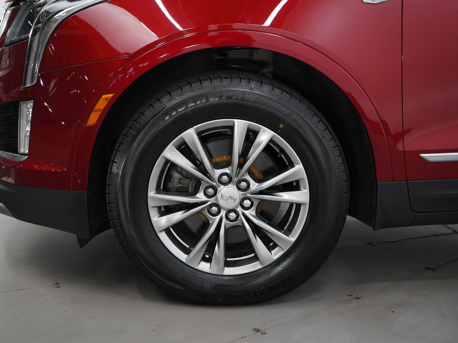 Used 2021 Cadillac XT5 Premium Luxury image 35