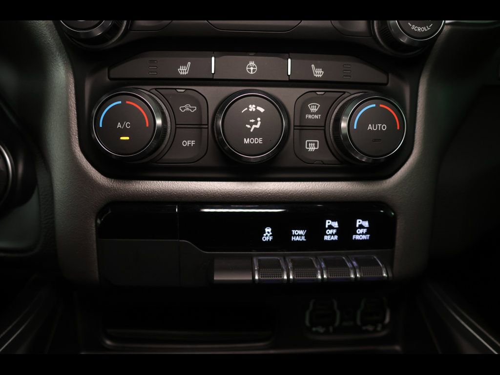 Used 2020 RAM 1500 Big Horn AWD/4WD image 28