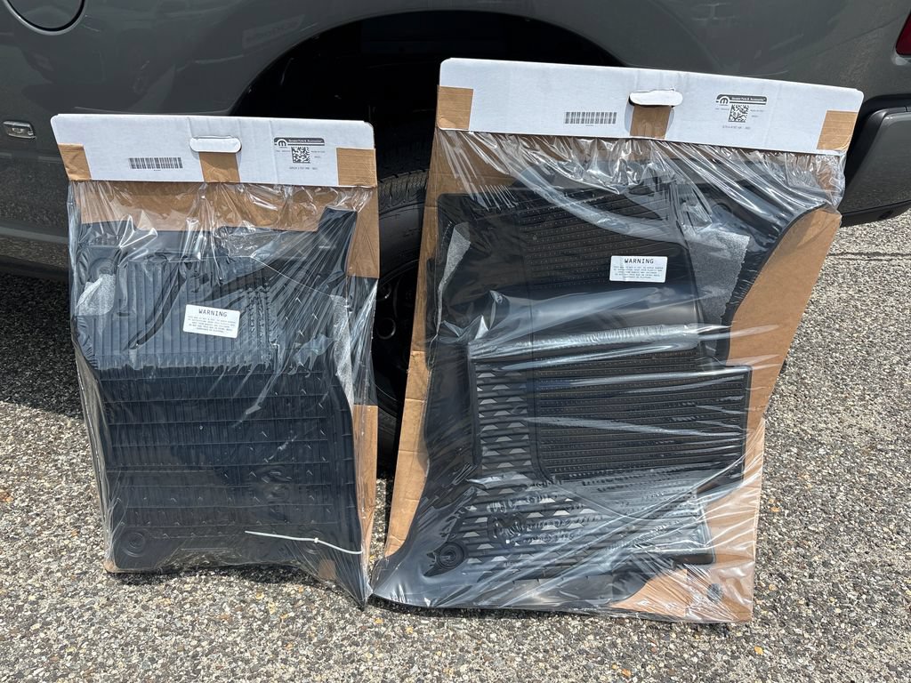New 2026 RAM 3500 Big Horn AWD/4WD image 27