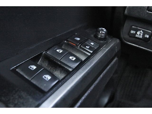 Used 2023 Toyota Tacoma TRD Off-Road w/ Advanced Technology Package image 20