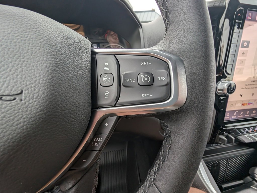 New 2026 RAM 1500 4x4 Crew Cab image 21