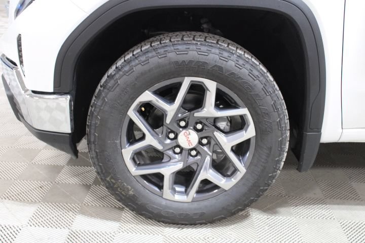 New 2026 GMC Sierra 1500 SLE w/ X31 Off-Road Package AWD/4WD image 41