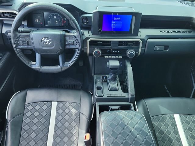 Used 2025 Toyota Tacoma SR image 14