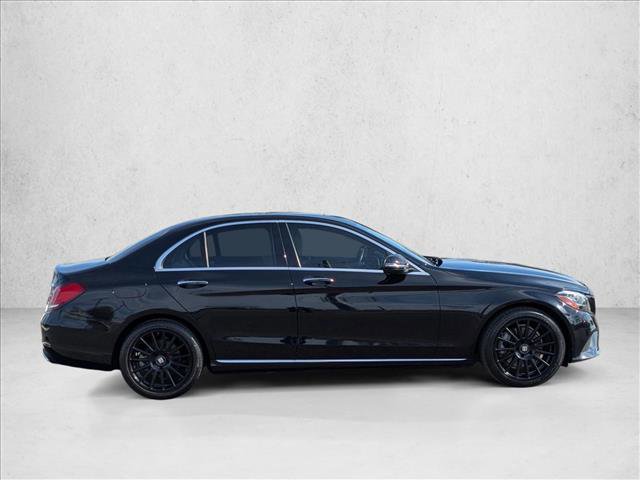 Used 2020 Mercedes-Benz C 300 Sedan image 4