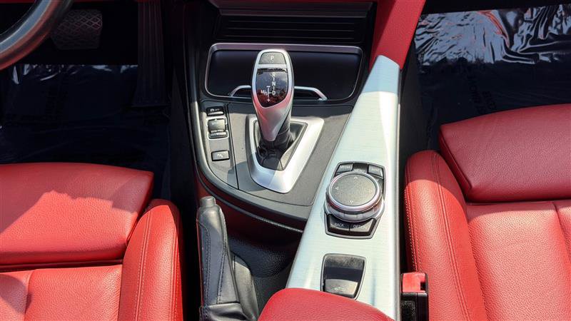 Used 2017 BMW 430i Convertible RWD image 32