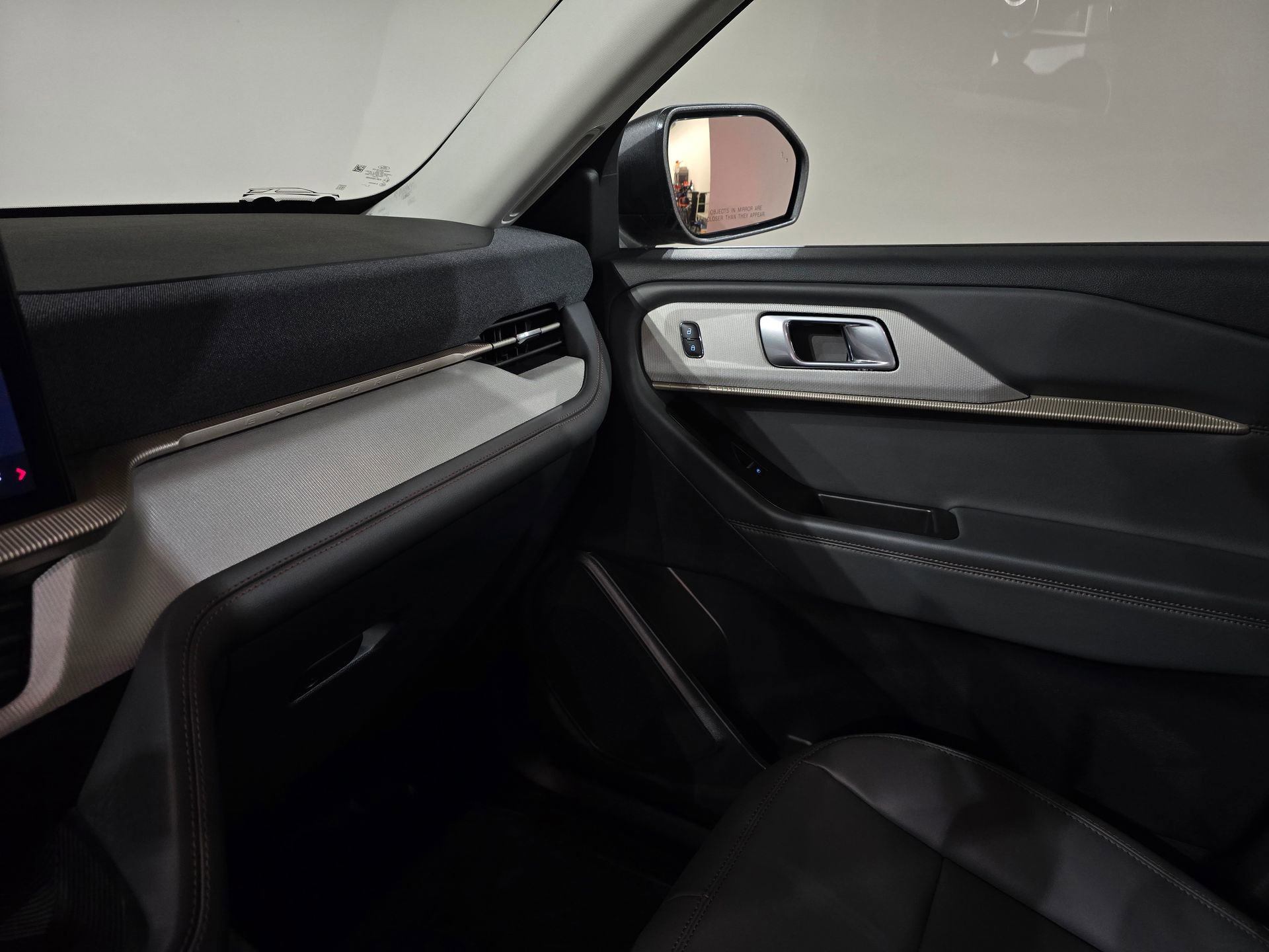 New 2026 Ford Explorer Active w/ Active Comfort Package image 27