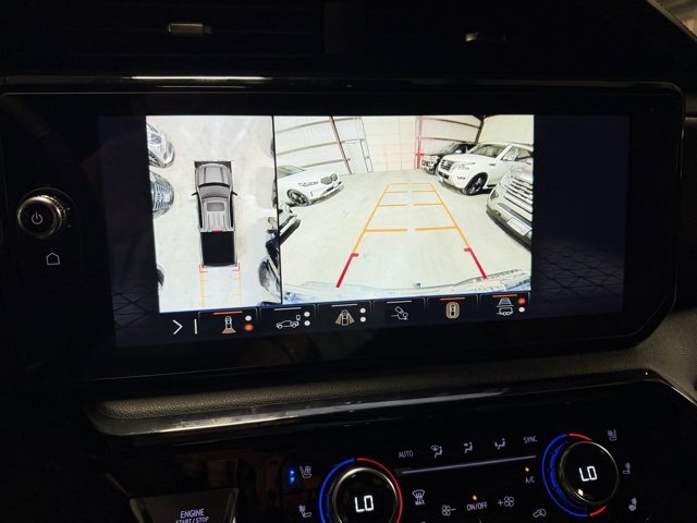 Used 2024 GMC Sierra 1500 AT4 w/ Technology Package image 18