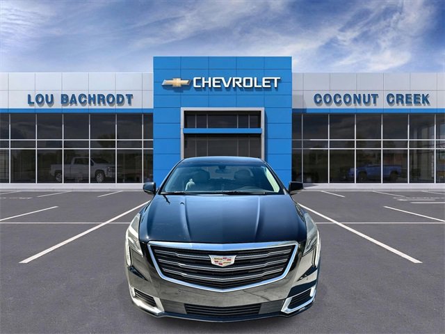 Used 2018 Cadillac XTS Luxury image 3