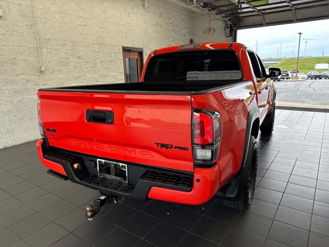 Certified 2023 Toyota Tacoma TRD Pro AWD/4WD image 7
