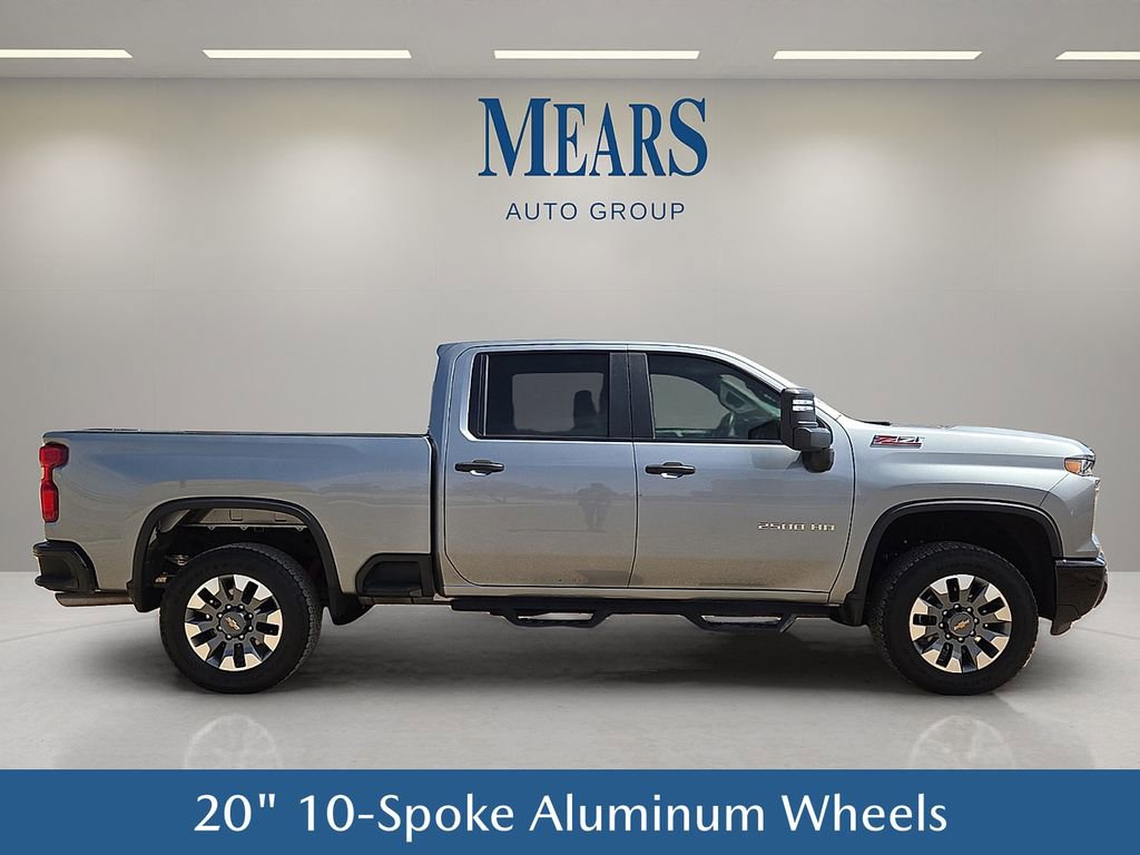 Used 2025 Chevrolet Silverado 2500 Custom w/ Custom Convenience Package image 7