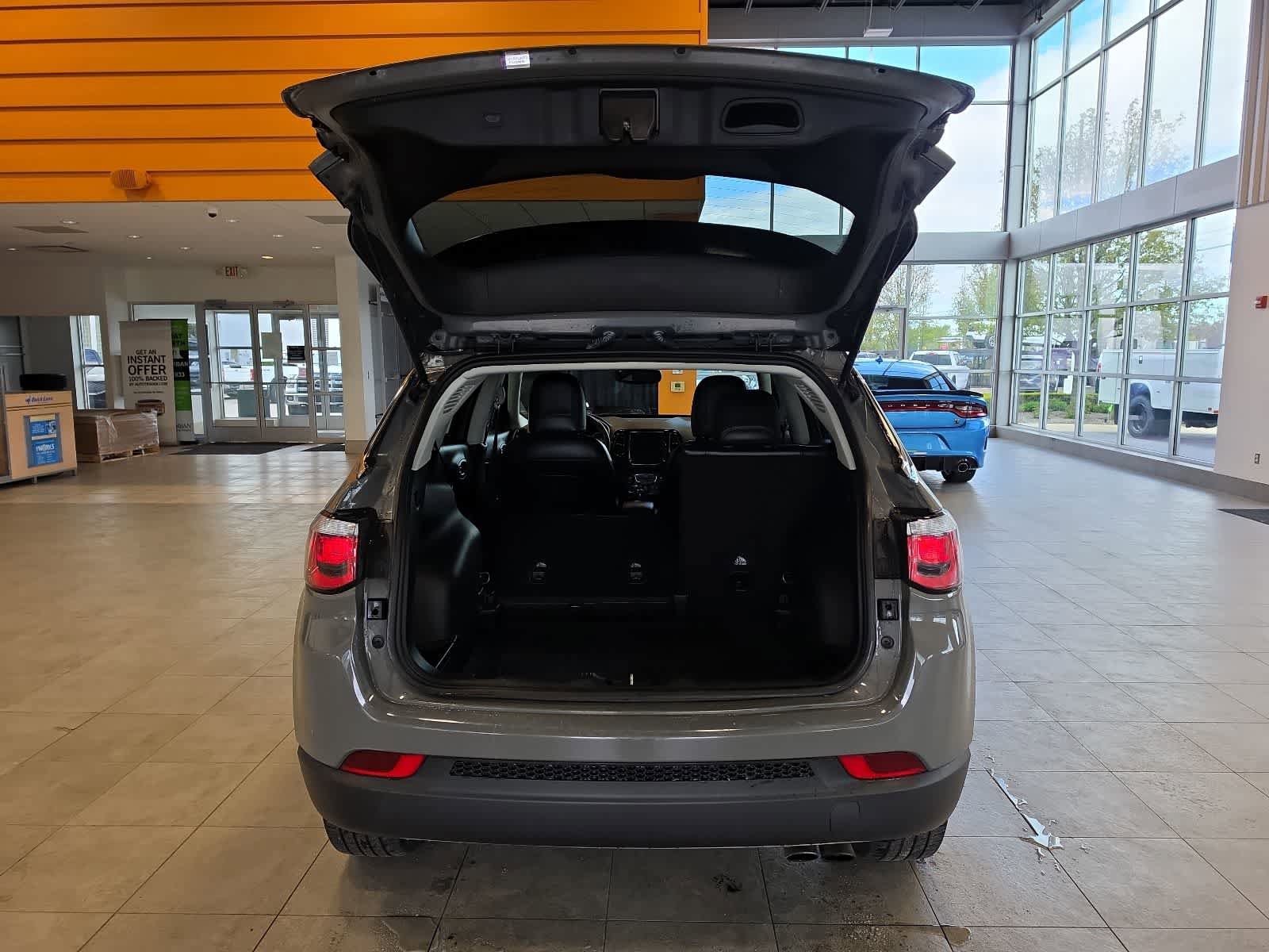 Used 2019 Jeep Compass Limited AWD/4WD image 35
