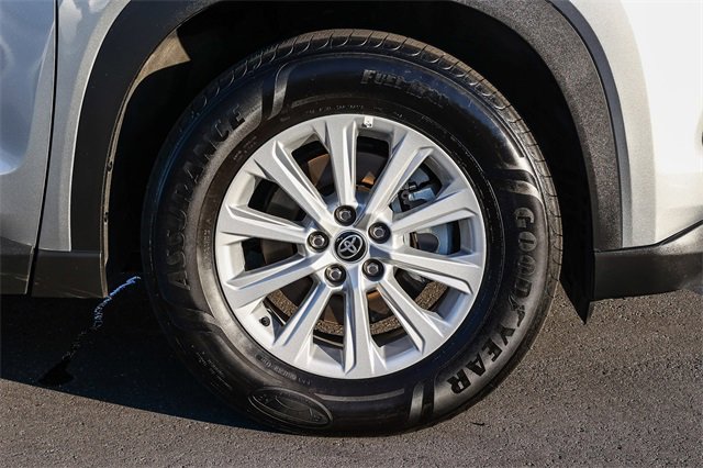 Used 2025 Toyota Grand Highlander AWD image 9