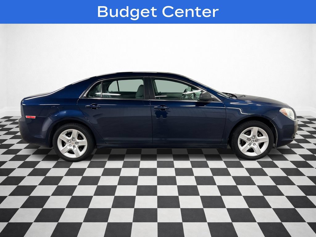 Used 2011 Chevrolet Malibu LS FWD image 14