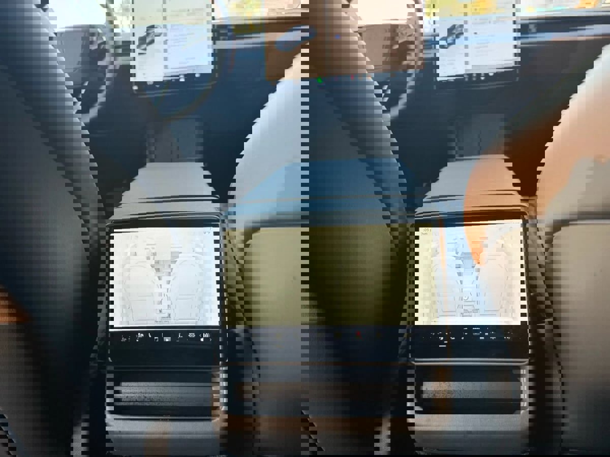 Used 2024 Tesla Model 3 Long Range image 30